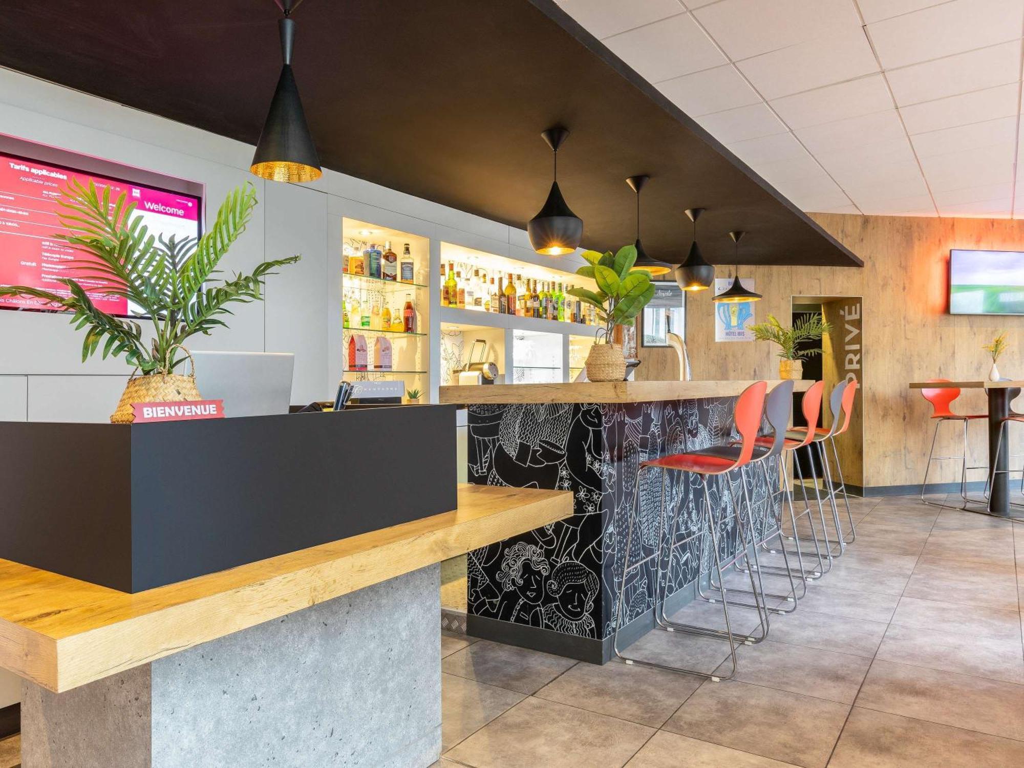 Hotel Ibis Chalons En Champagne Exteriér fotografie