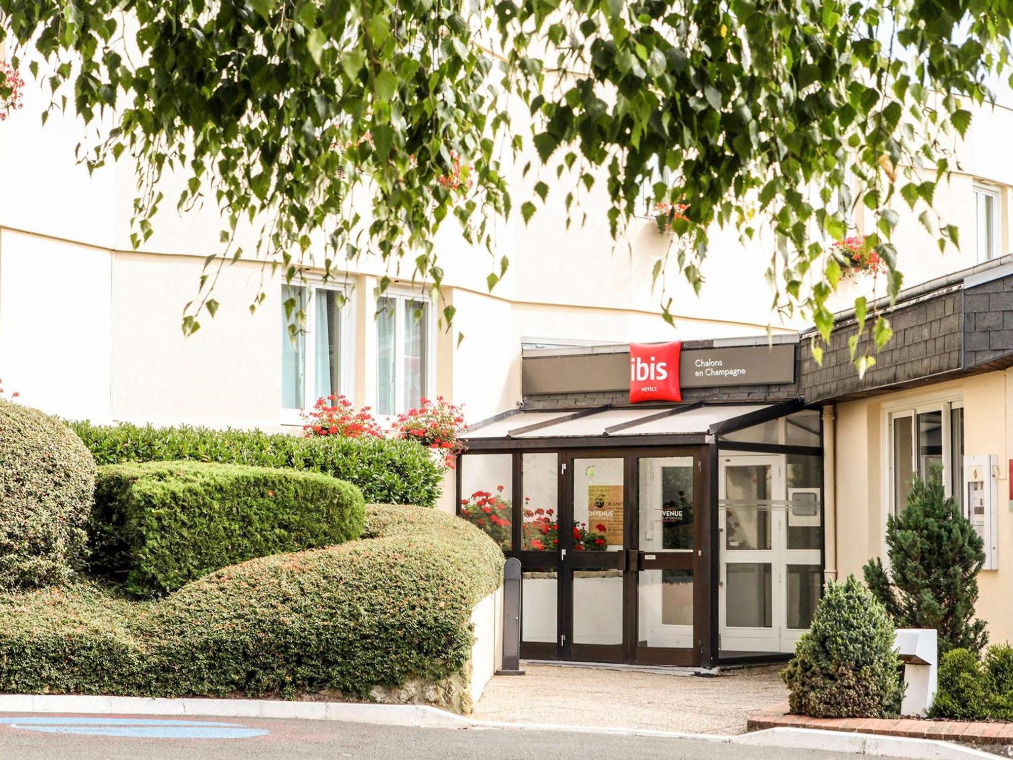 Hotel Ibis Chalons En Champagne Exteriér fotografie